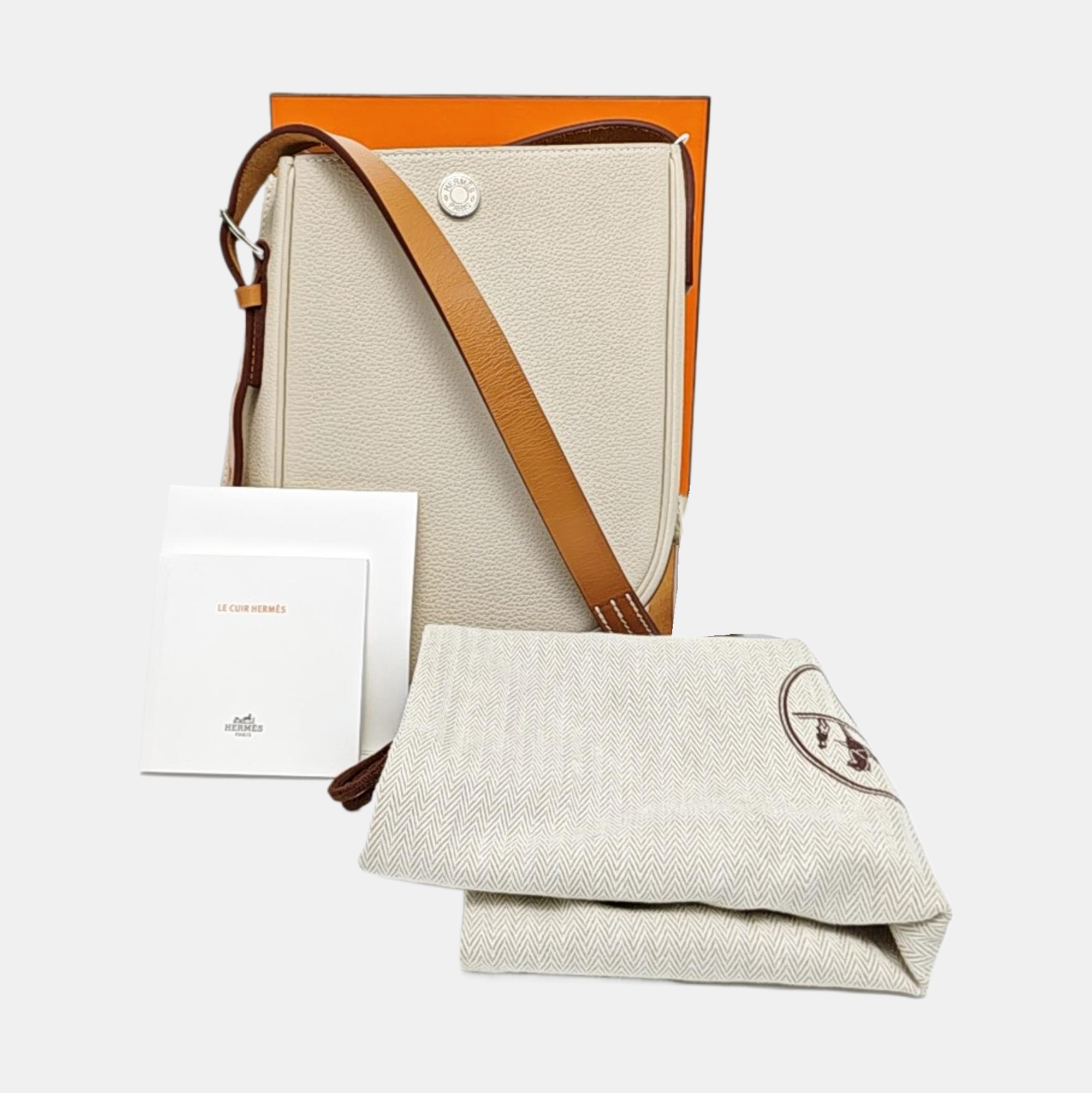 Perspective Cavaliere 21 Togo White
