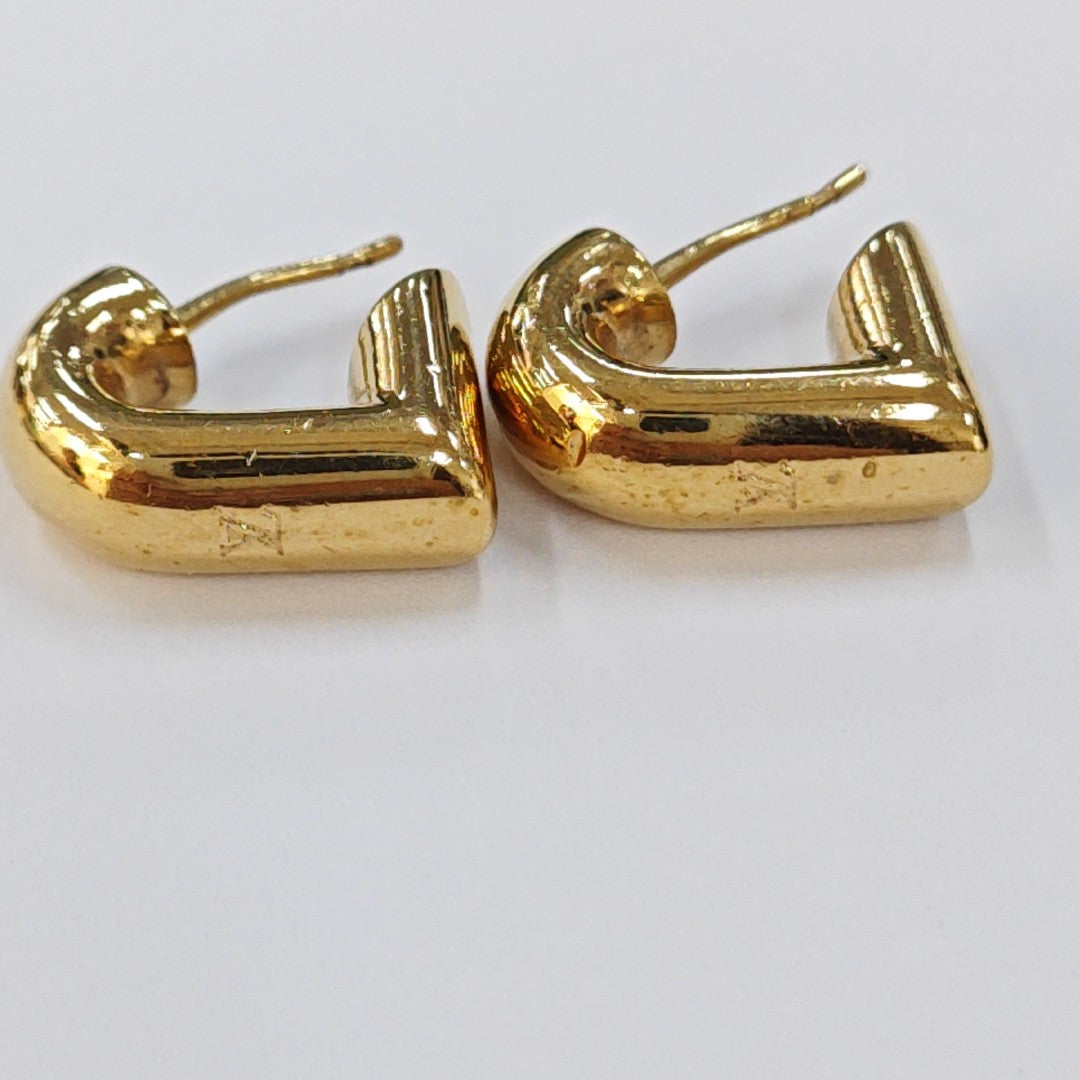 Metal Gold Stud Earrings
