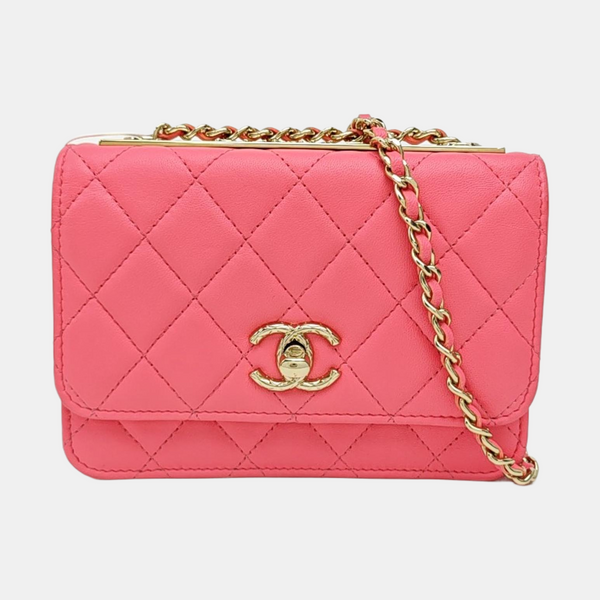Quilted Lambskin Shoulder Bag Red