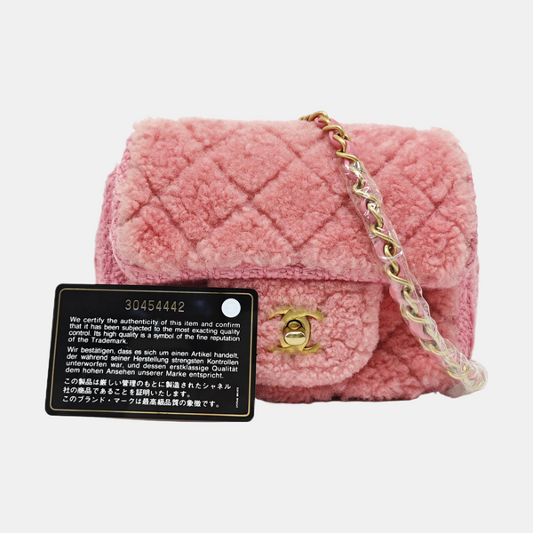 CLASSIC FLAP Mini Quilted Sheepskin Red