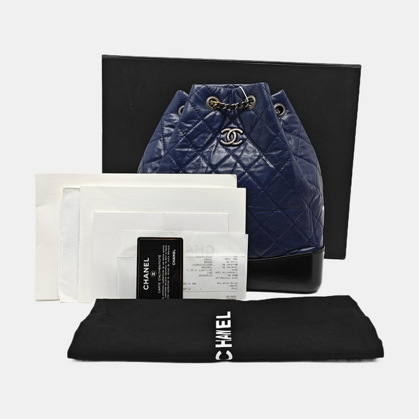 GABRIELLE Medium Quilted Calfskin Blue