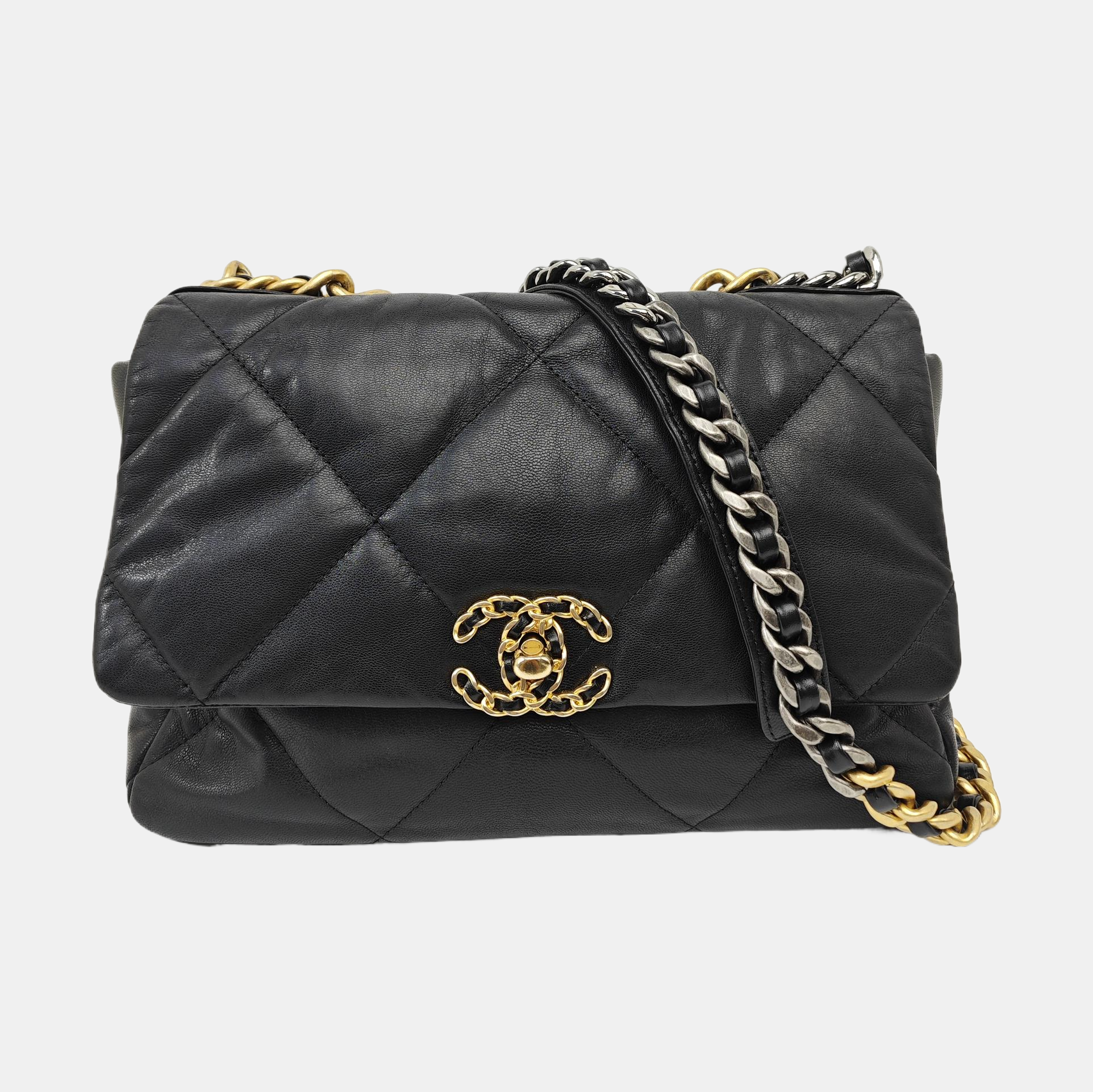 CHANEL 19 Medium Quilted Lambskin Black