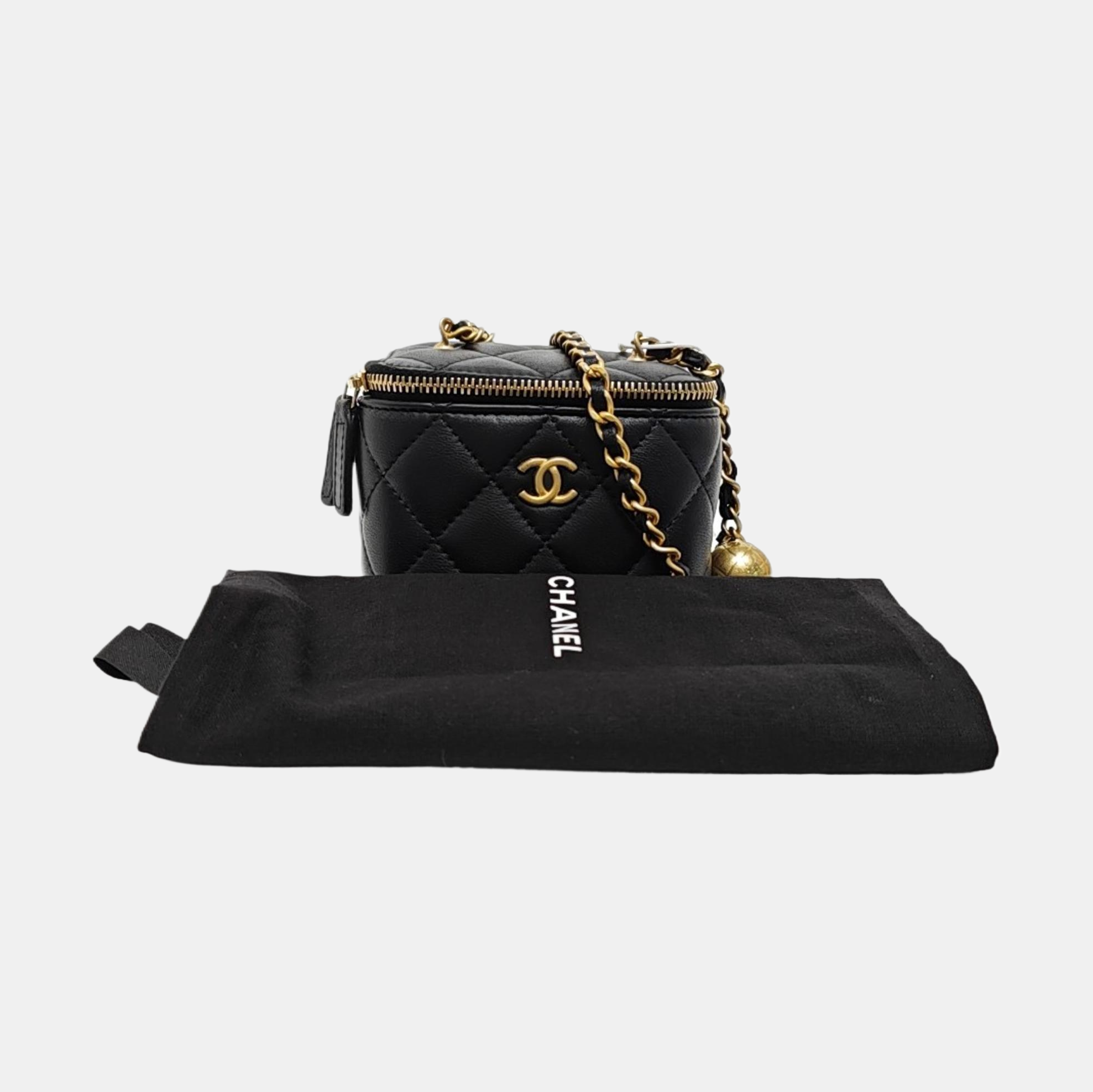 VANITY CASE Mini Quilted Lambskin Black