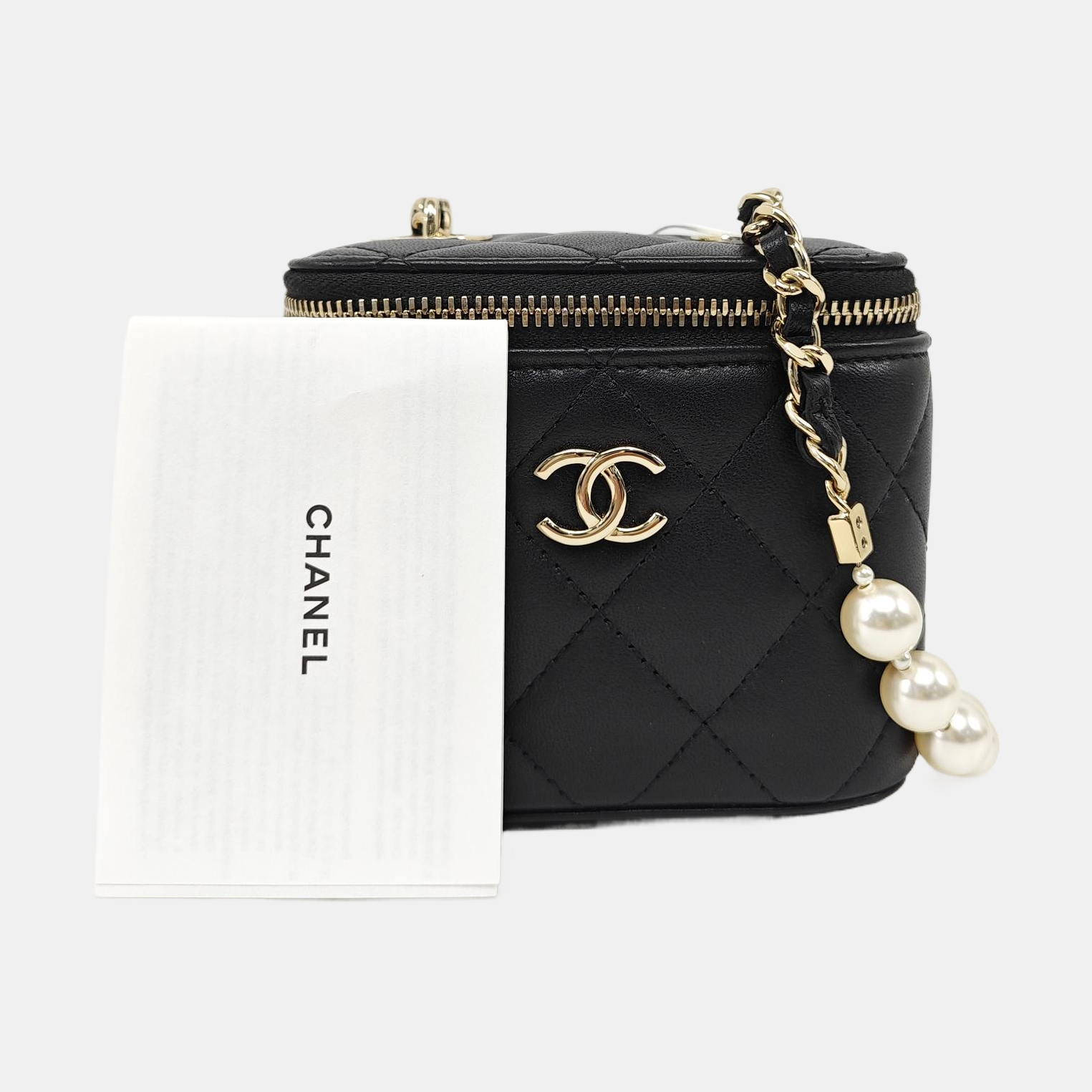 VANITY CASE Mini Quilted Lambskin Black