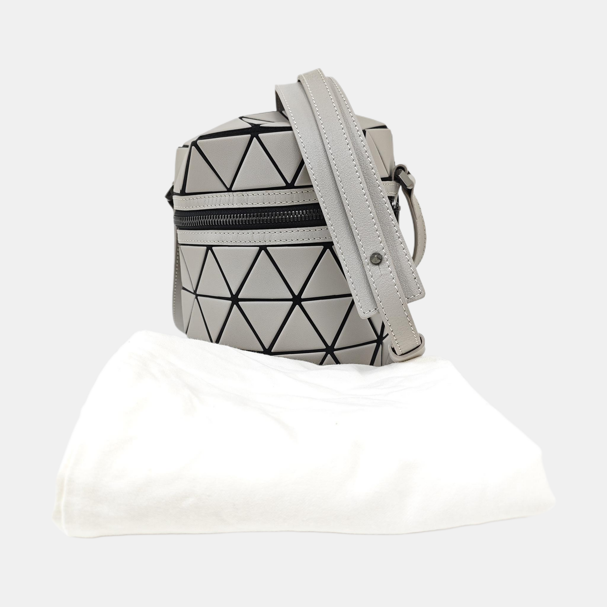 Special Material Shoulder Bag Gray