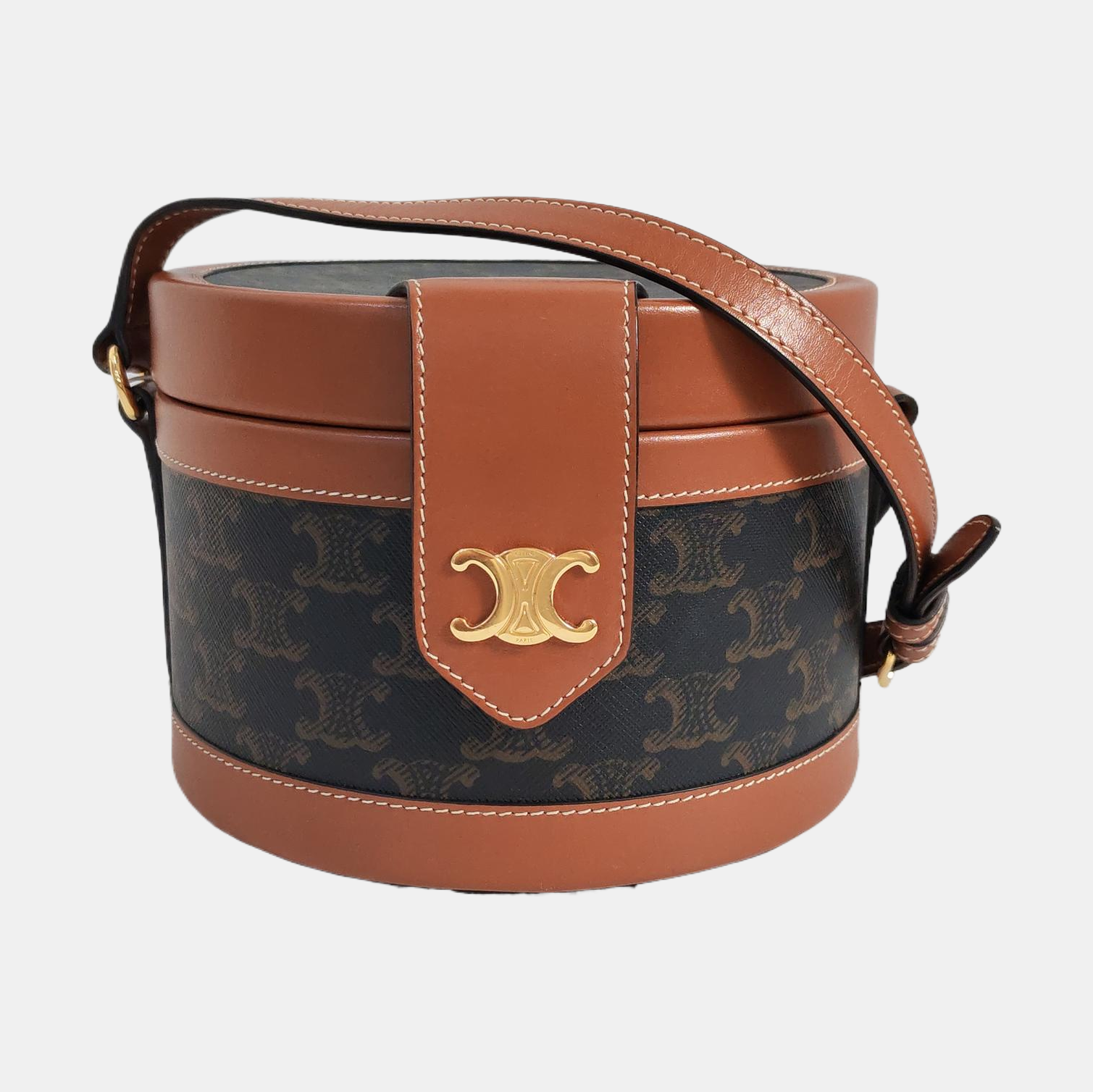 Authenticated pre-owned  TRIOMPHE Medium Coated Canvas Brown - Shoulder Bag at Looply