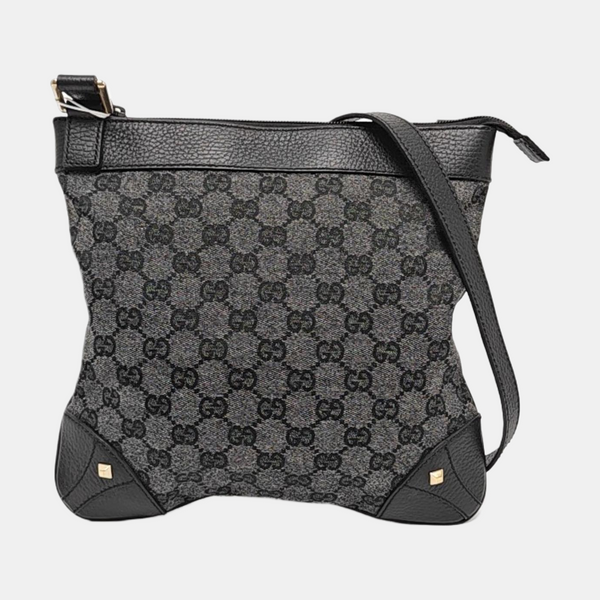 Monogram Canvas Black