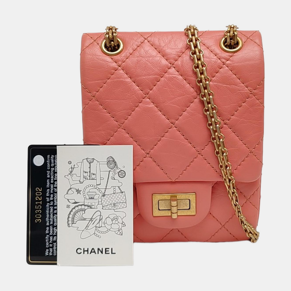 Authenticated pre-owned  2.55 Quilted Calfskin Pink - Shoulder Bag at Looply