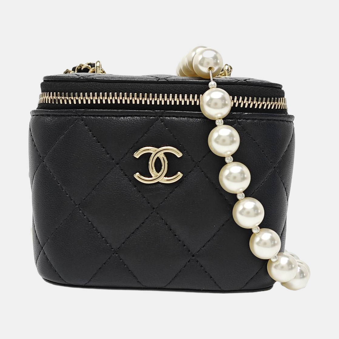 VANITY CASE Small Quilted Lambskin Black