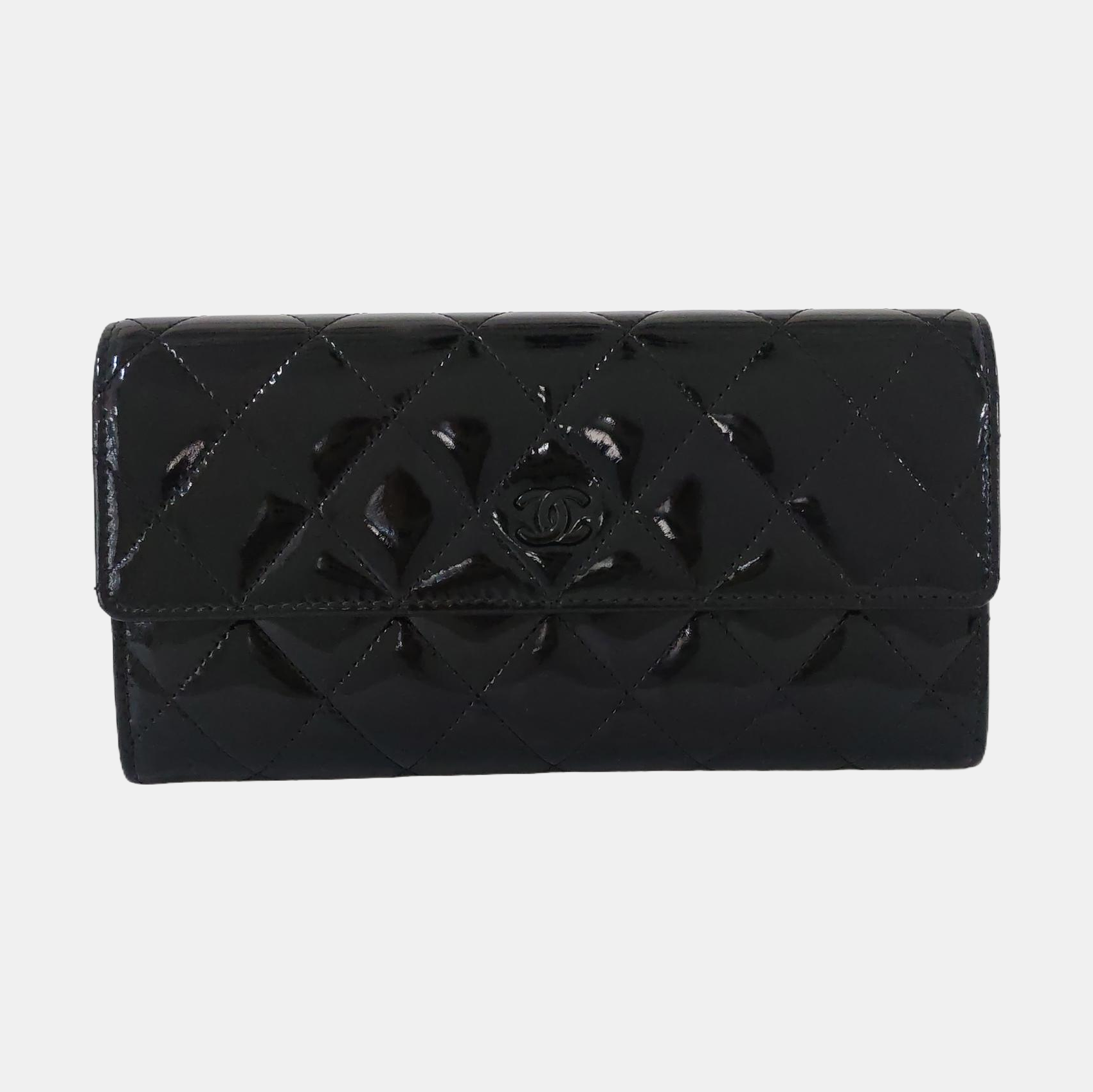 Quilted Patent Leather Wallet Black
