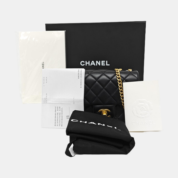 CLASSIC FLAP Mini Quilted Lambskin Black