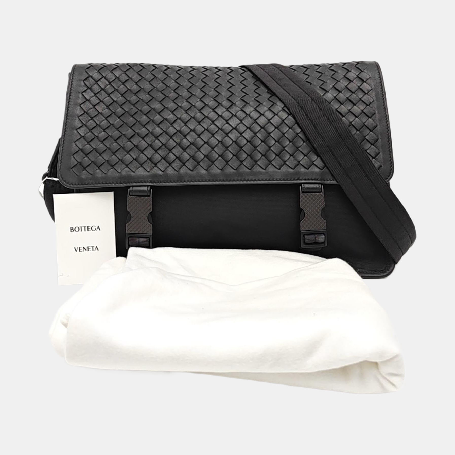 Lambskin Shoulder Bag Black