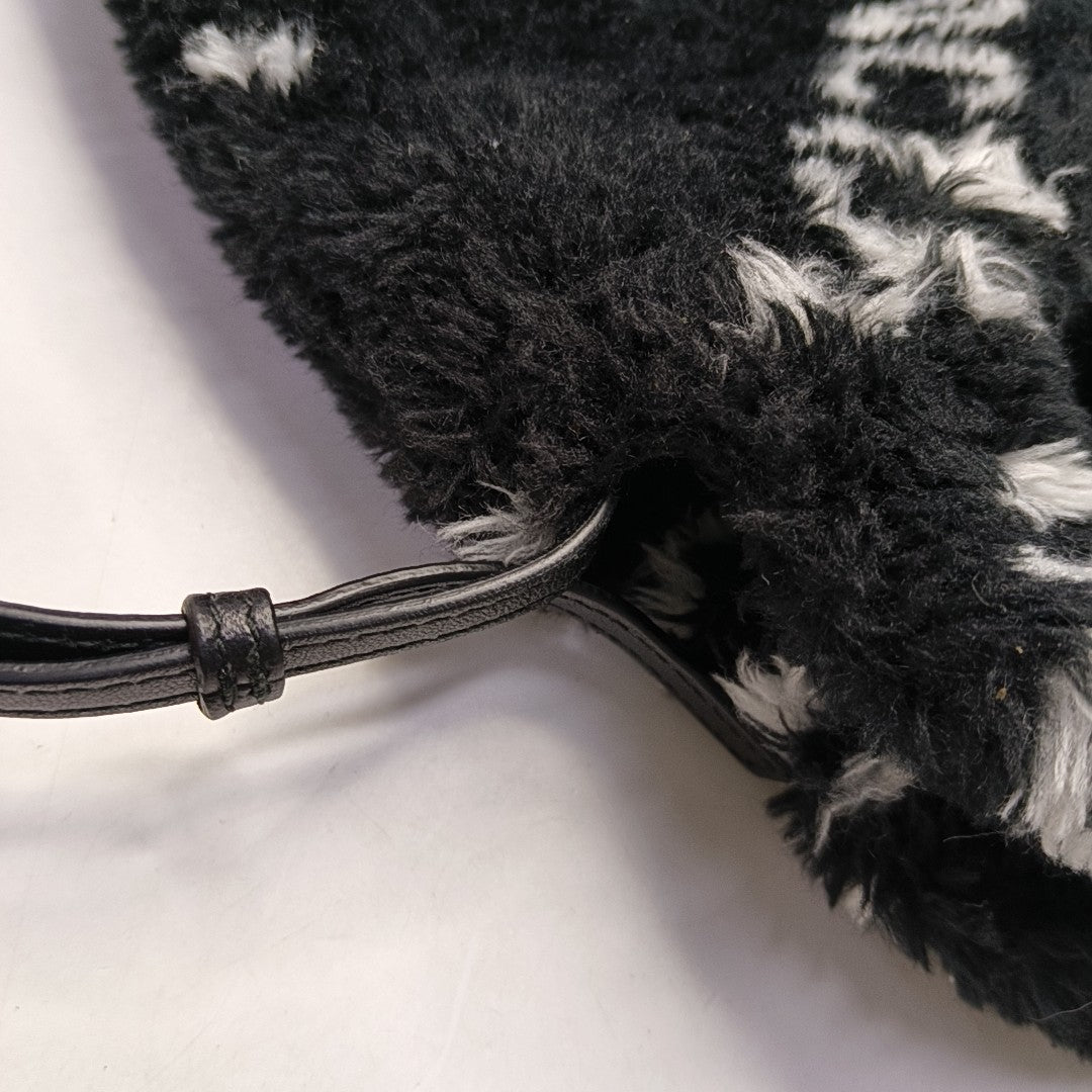 Everyday Fur Black