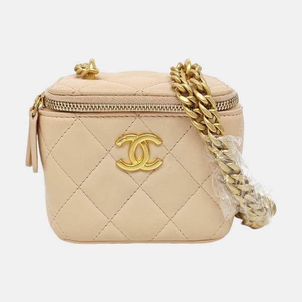 VANITY CASE Mini Quilted Lambskin Pink