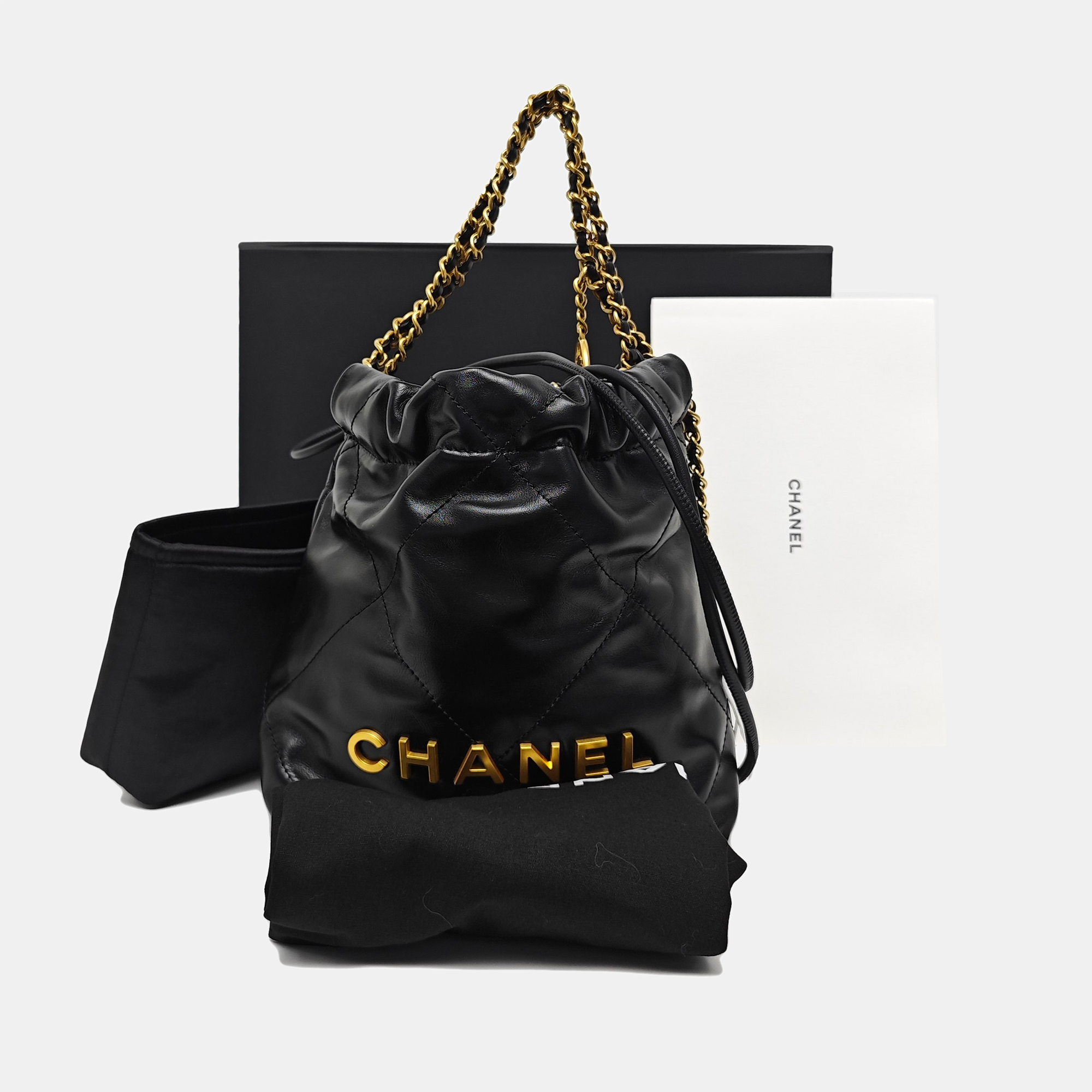 CHANEL 22 Mini Quilted Calfskin Black