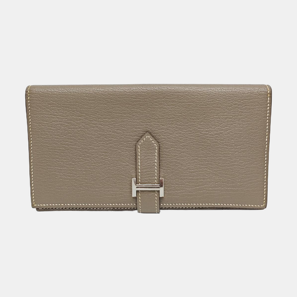 Bearn Medium Chèvre Mysore Gray Wallet