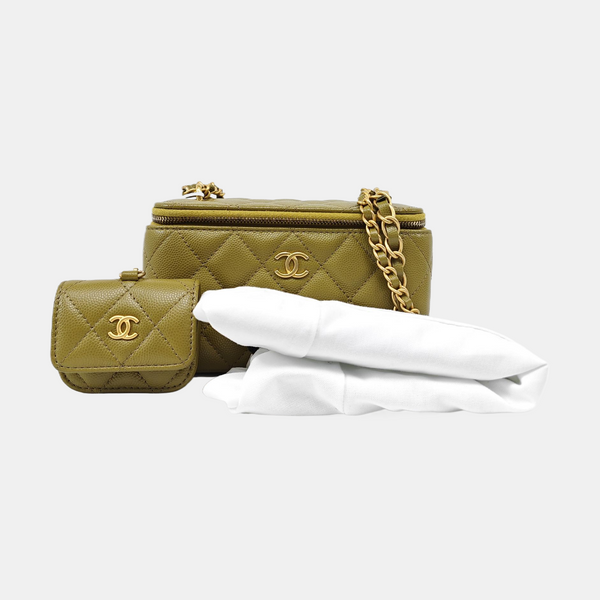 VANITY CASE Small Quilted Grained Calfskin Green