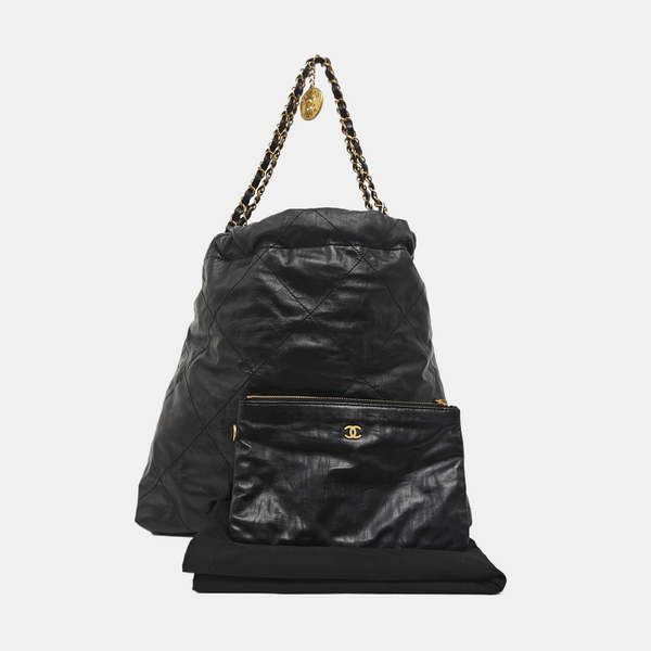 CHANEL 22 Medium Quilted Calfskin Black