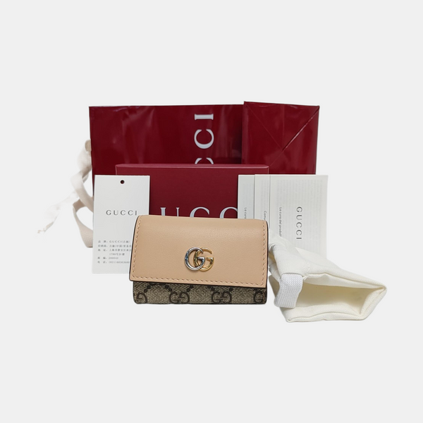 Monedero llavero GG Marmont de lona monogram en beis