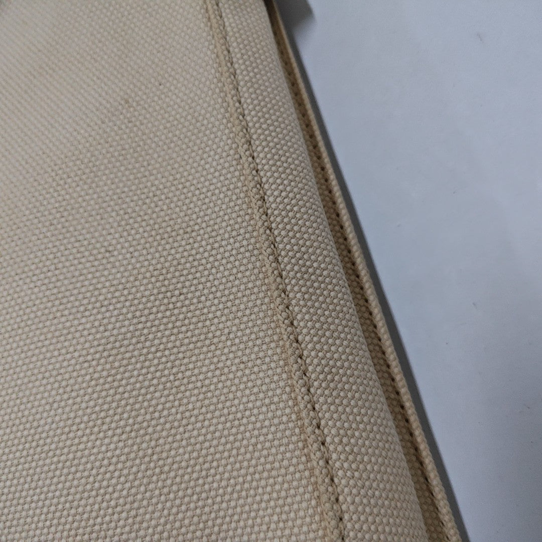 Canvas Beige