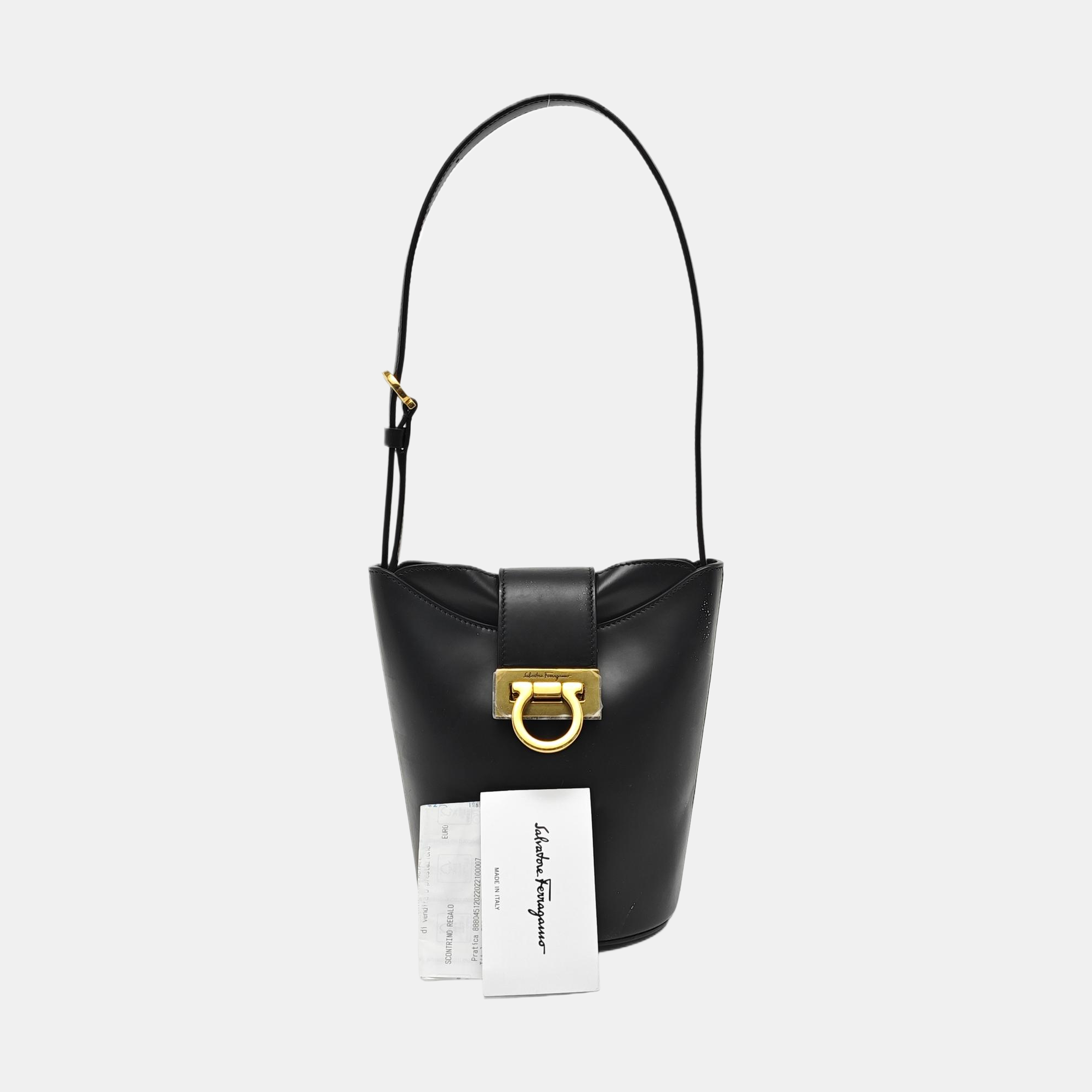 Trifolio Calfskin Black