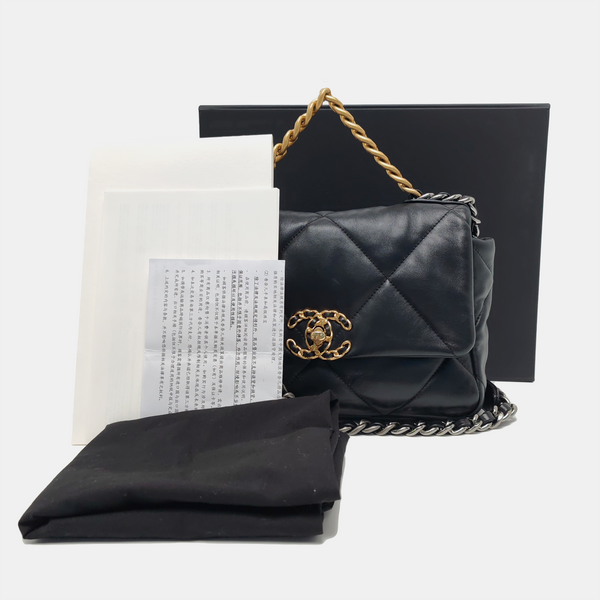CHANEL 19 Small Quilted Lambskin Black