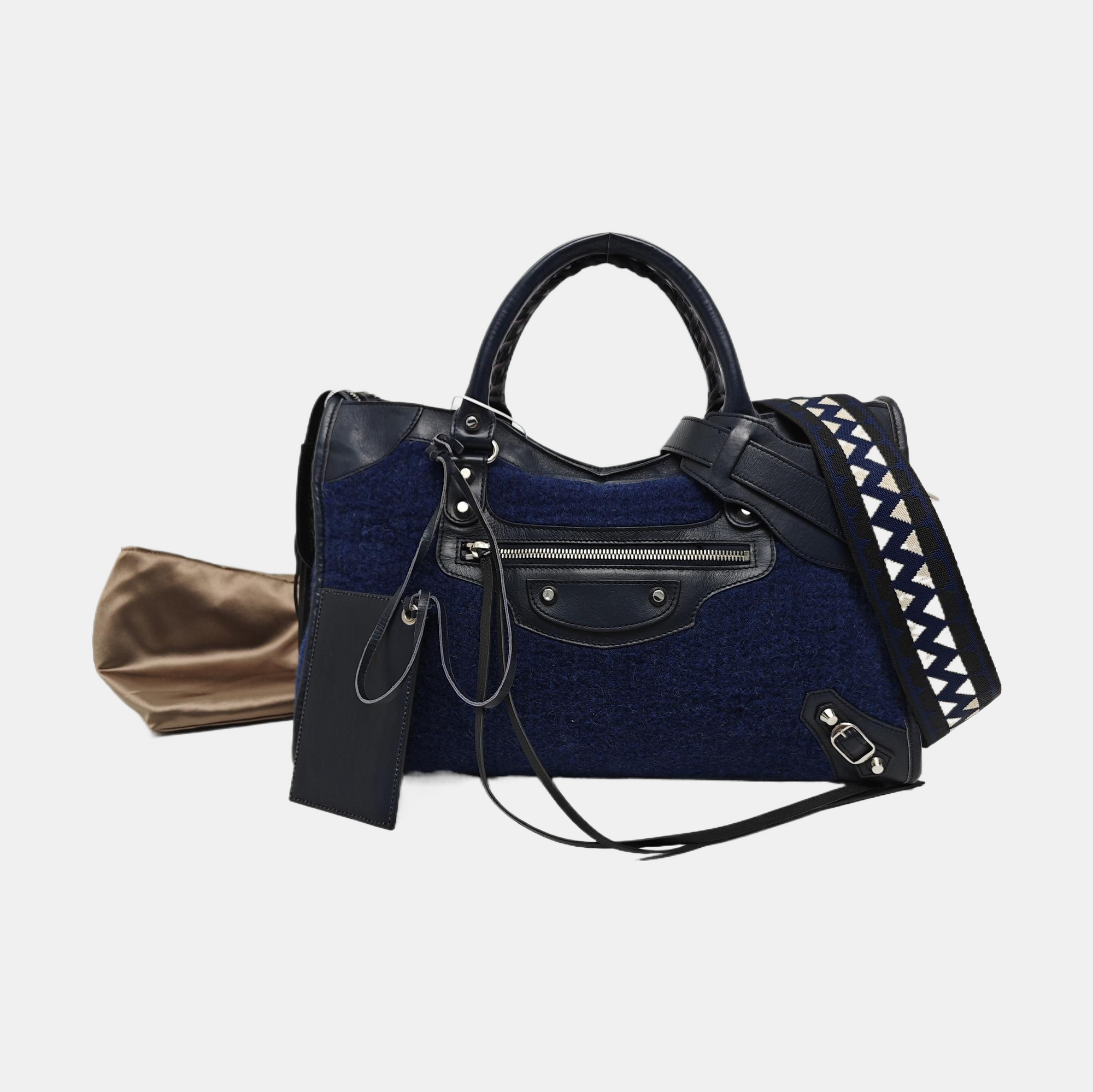 Classic City Medium Wool Blue