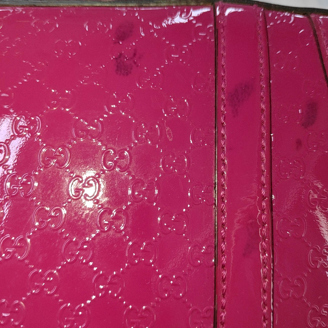 Authenticated pre-owned  Microguccissima Monogram Patent Leather Pink - Shoulder Bag at Looply