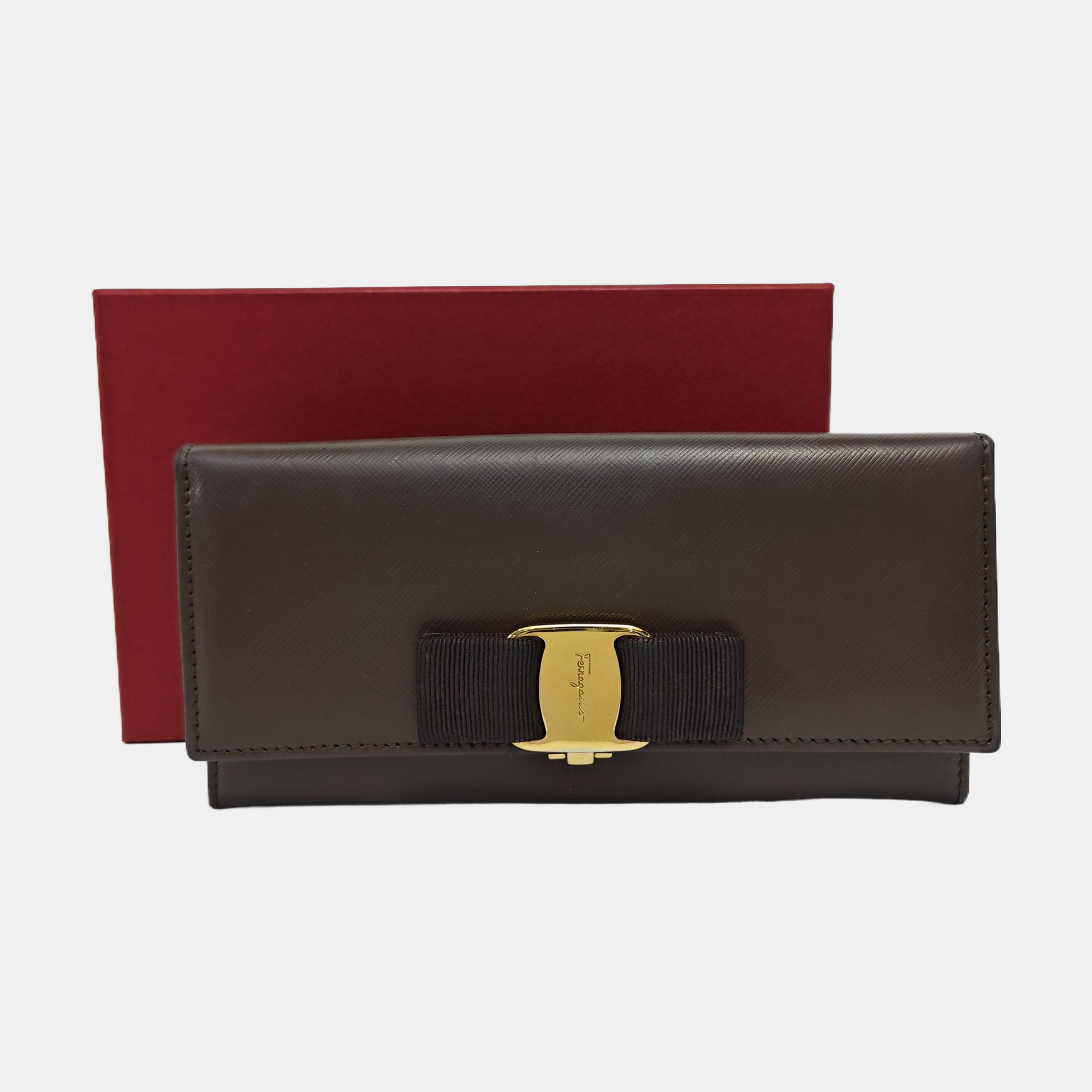 Ginny Calfskin Brown Wallet