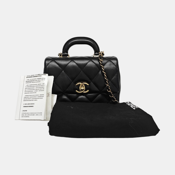 Quilted Lambskin Shoulder Bag Black