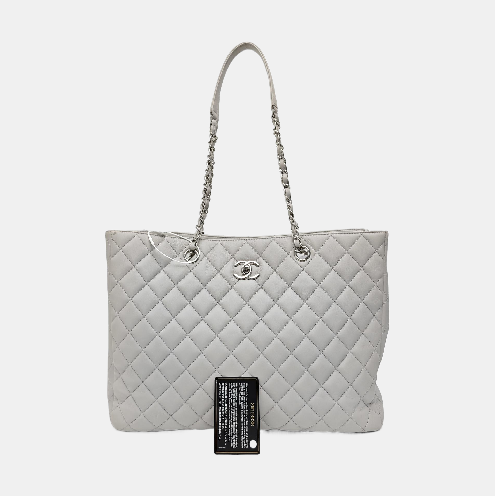 CLASSIC CC SHOPPING TOTE Large Quilted Calfskin Gray