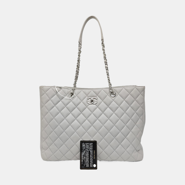 CLASSIC CC SHOPPING TOTE Large Quilted Calfskin Gray