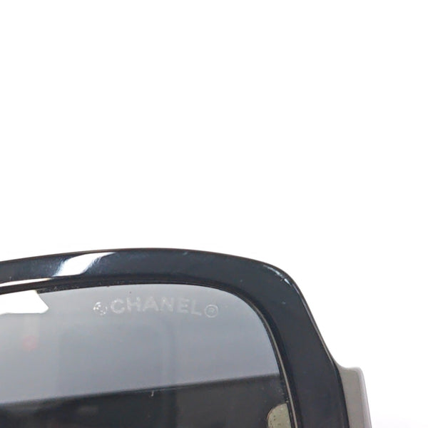 Gafas de sol sintéticas negras