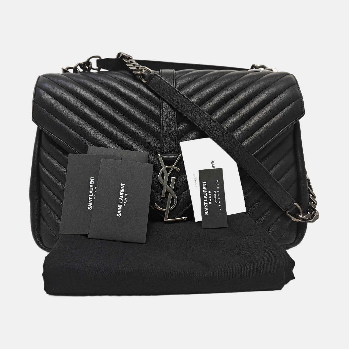 COLLEGE Large Chevron Calfskin Black