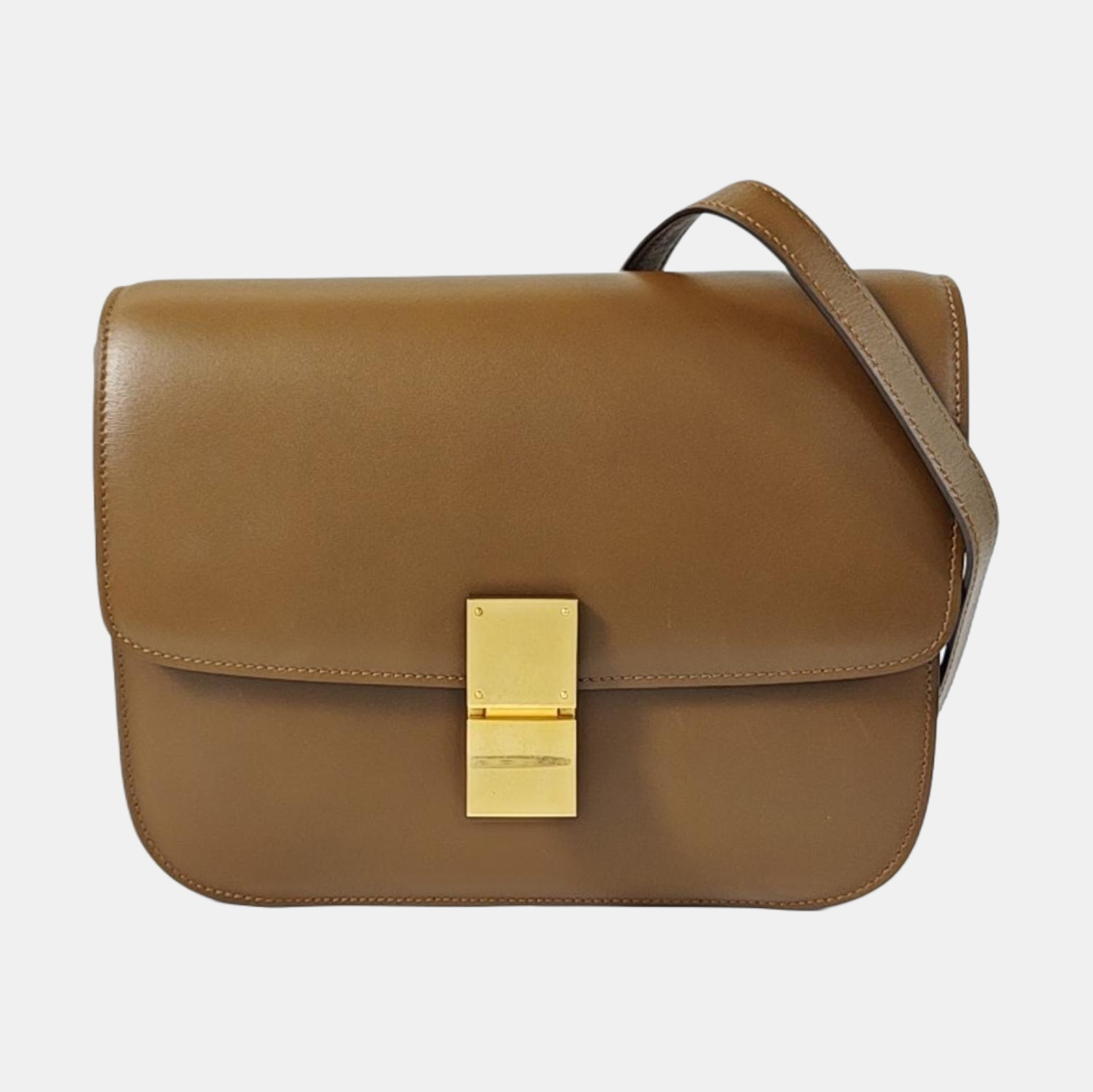 Authenticated pre-owned  CLASSIC BOX Medium Calfskin Brown - Shoulder Bag at Looply