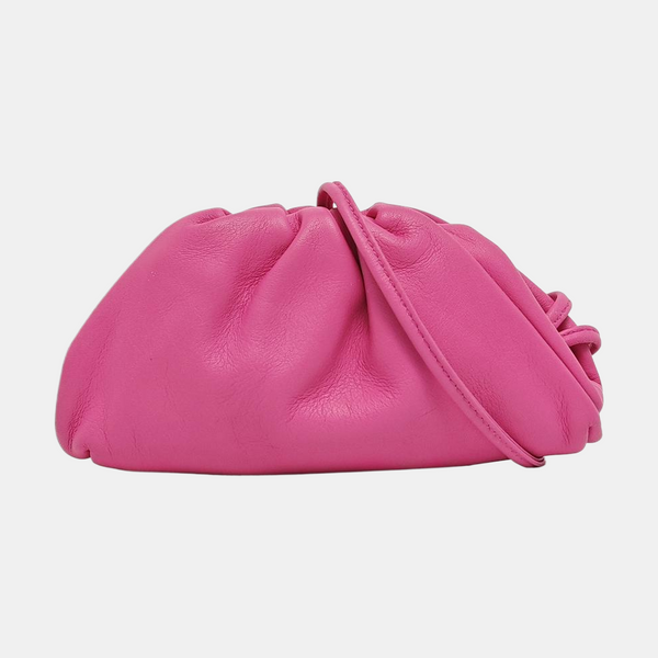 The Pouch Lambskin Red