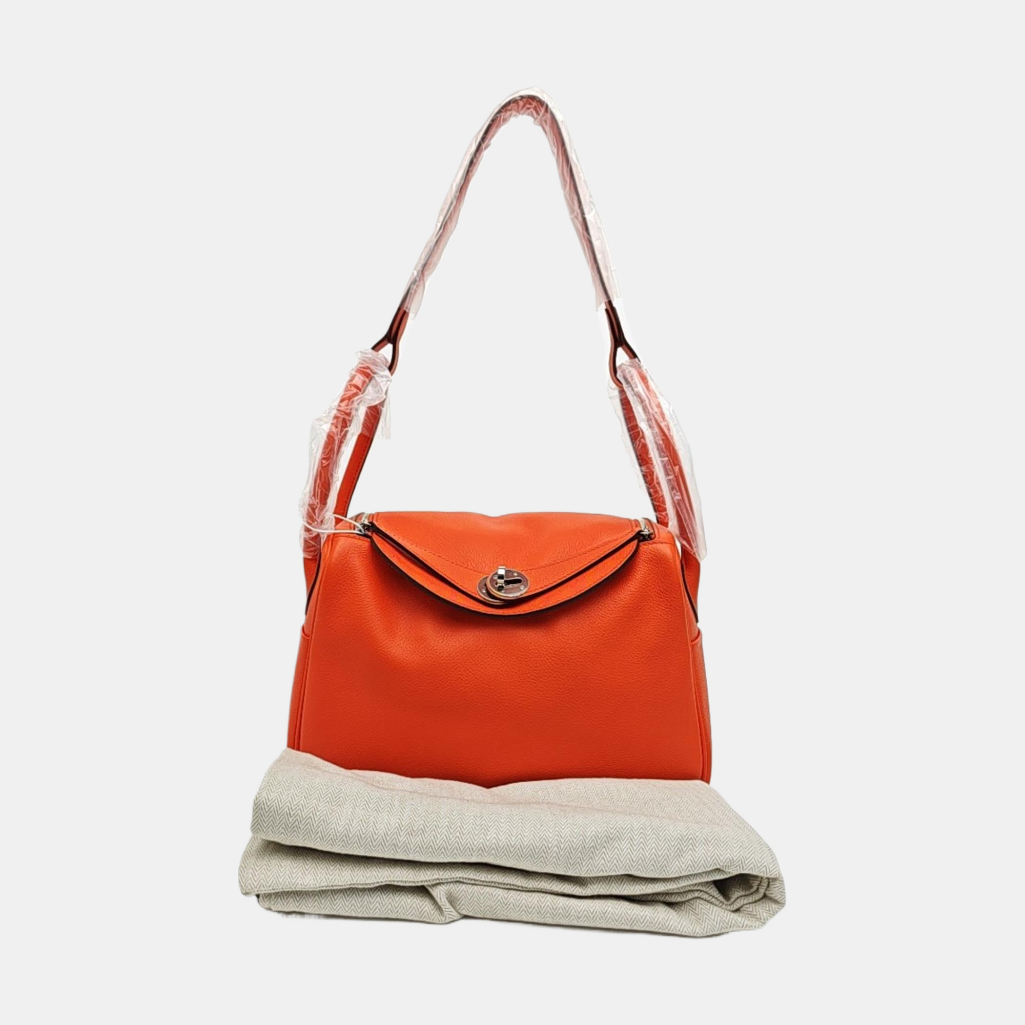 Lindy 26 Evercolor Red