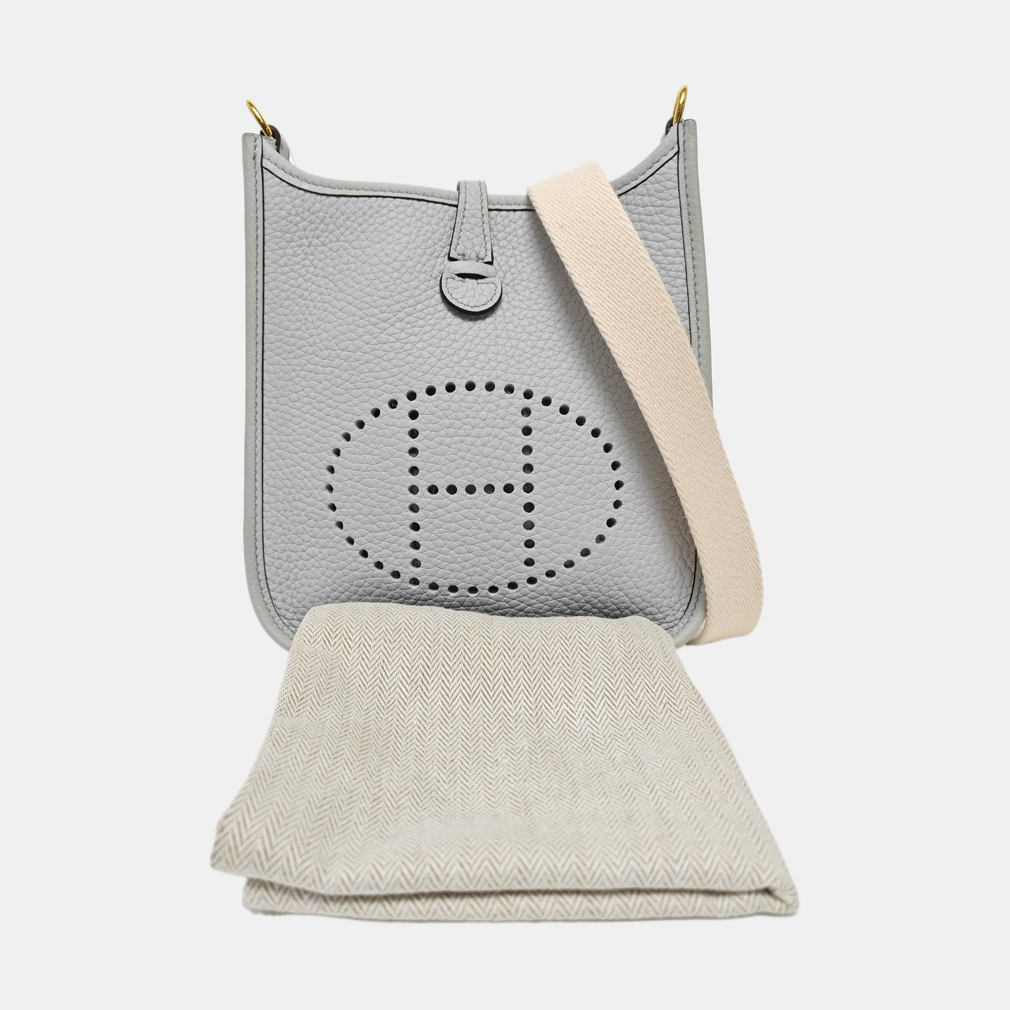 Evelyne 16 Clemence Blue