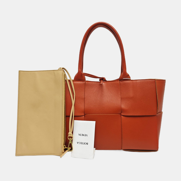 Arco Small Lambskin Red
