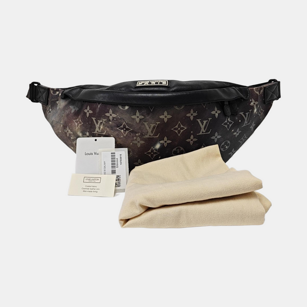 DISCOVERY Monogram Coated Canvas Black