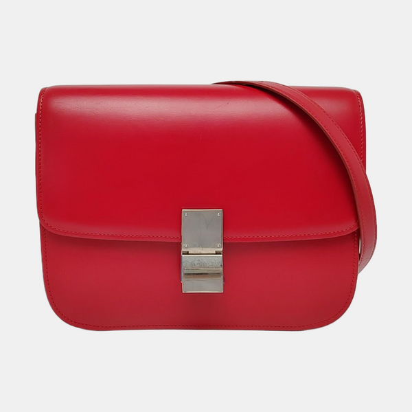 Authenticated pre-owned  CLASSIC BOX Medium Calfskin Red - Shoulder Bag at Looply