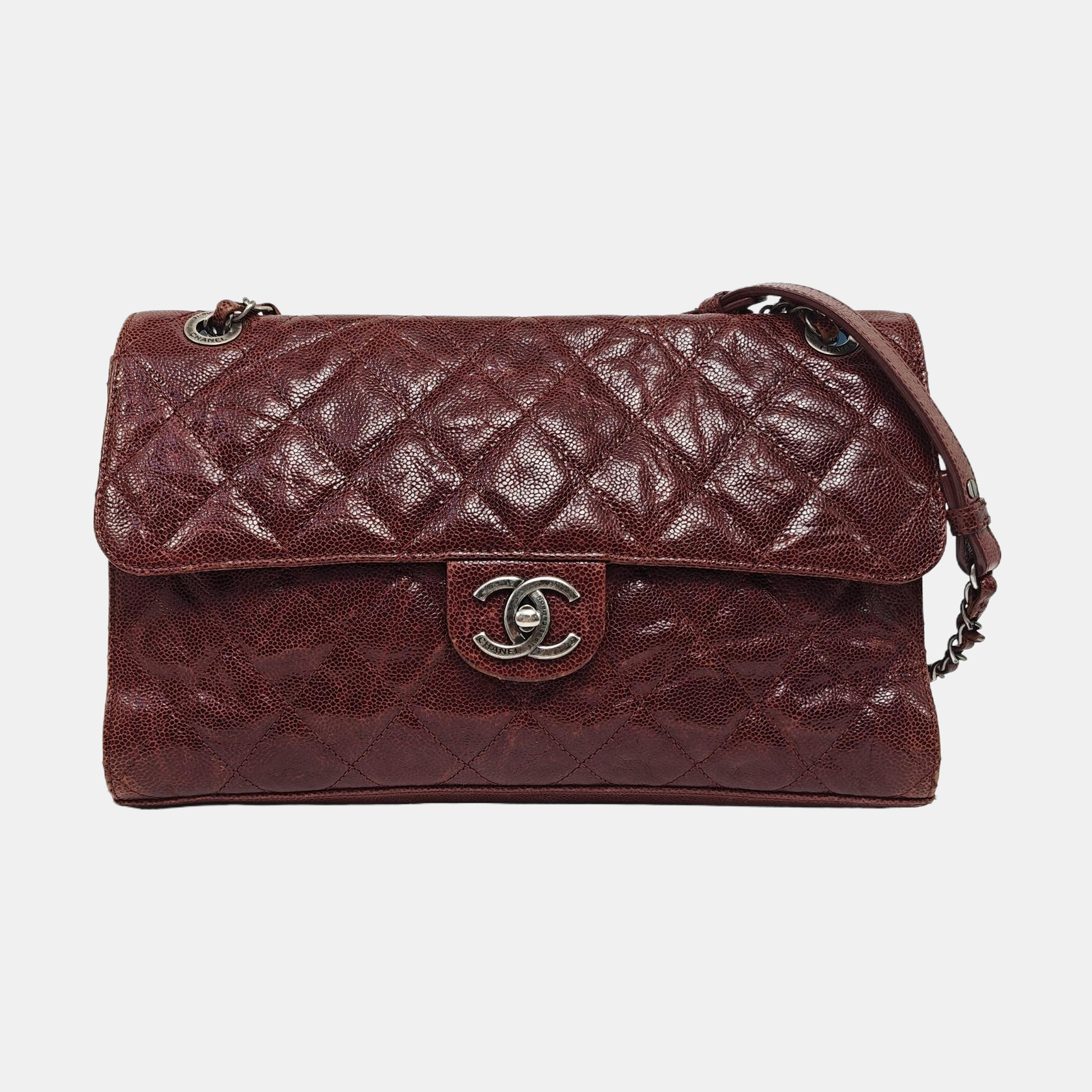 Authenticated pre-owned  CLASSIC FLAP Quilted Grained Calfskin Red - Shoulder Bag at Looply