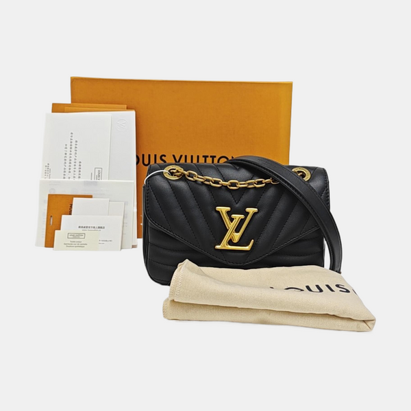 NEW WAVE PM Quilted Calfskin Black