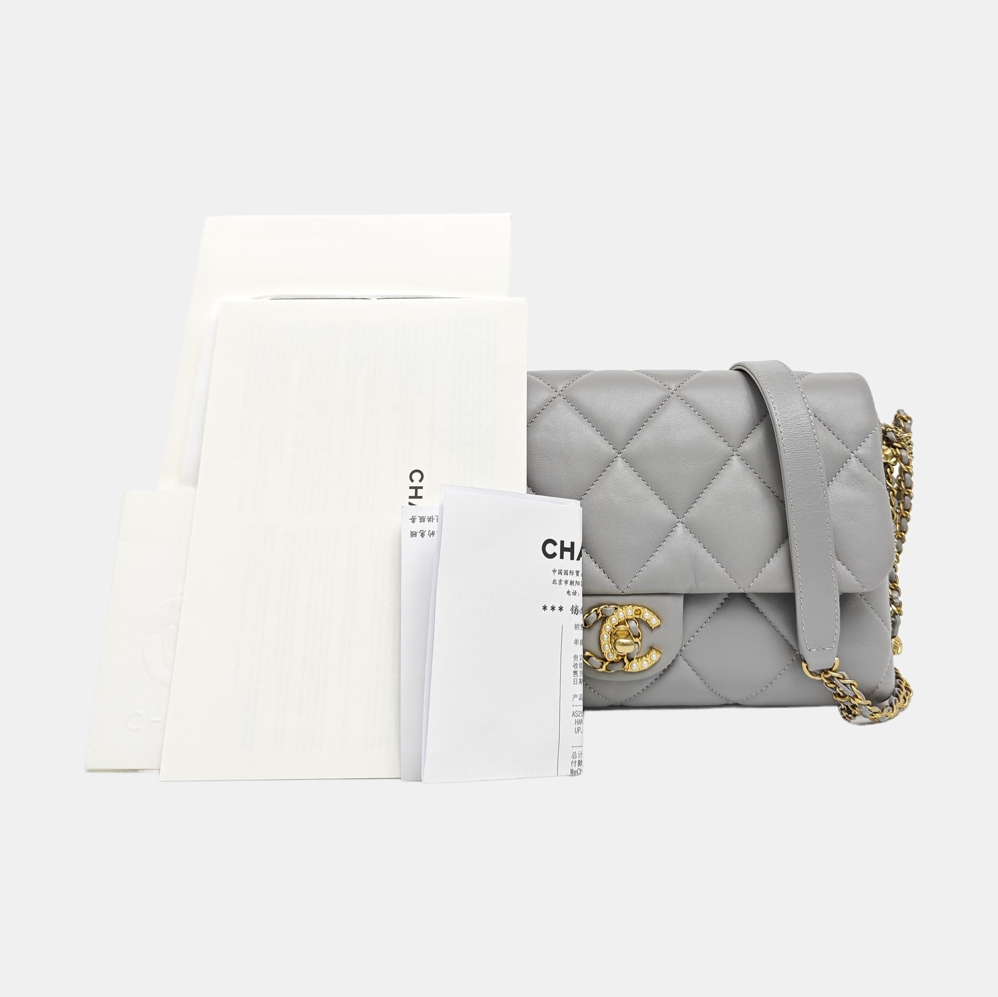 CLASSIC FLAP Small Quilted Lambskin Gray