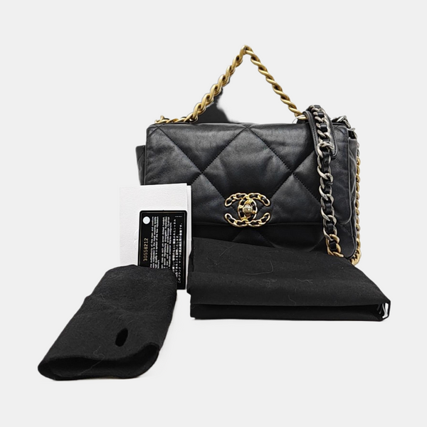 CHANEL 19 Small Quilted Lambskin Black
