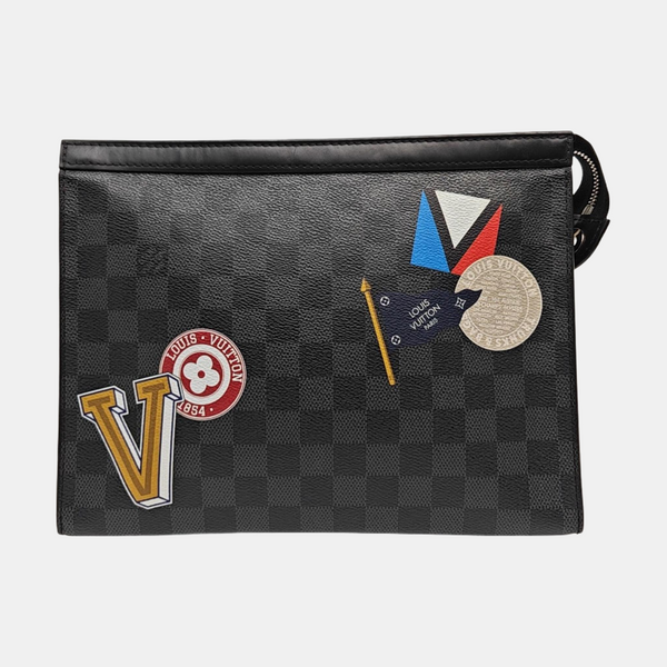 Pochette Voyag MM Damier Graphite Coated Canvas Gray