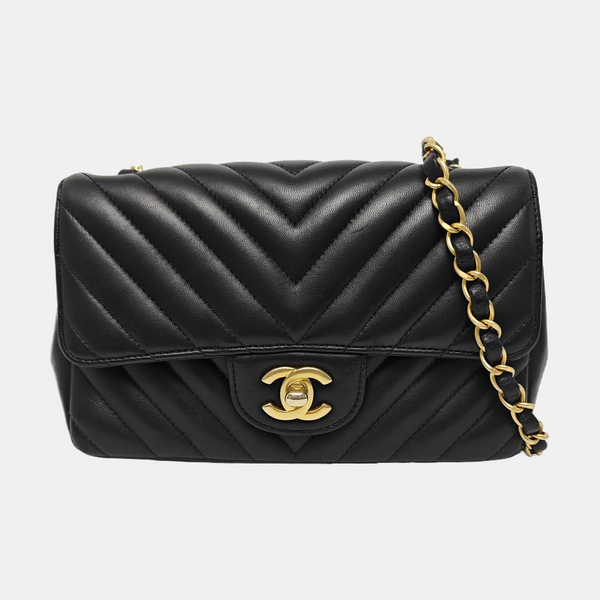 CLASSIC FLAP Mini Chevron Lambskin Black