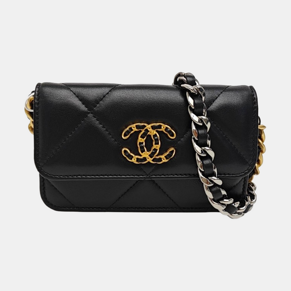 CHANEL 19 Small Quilted Lambskin Black