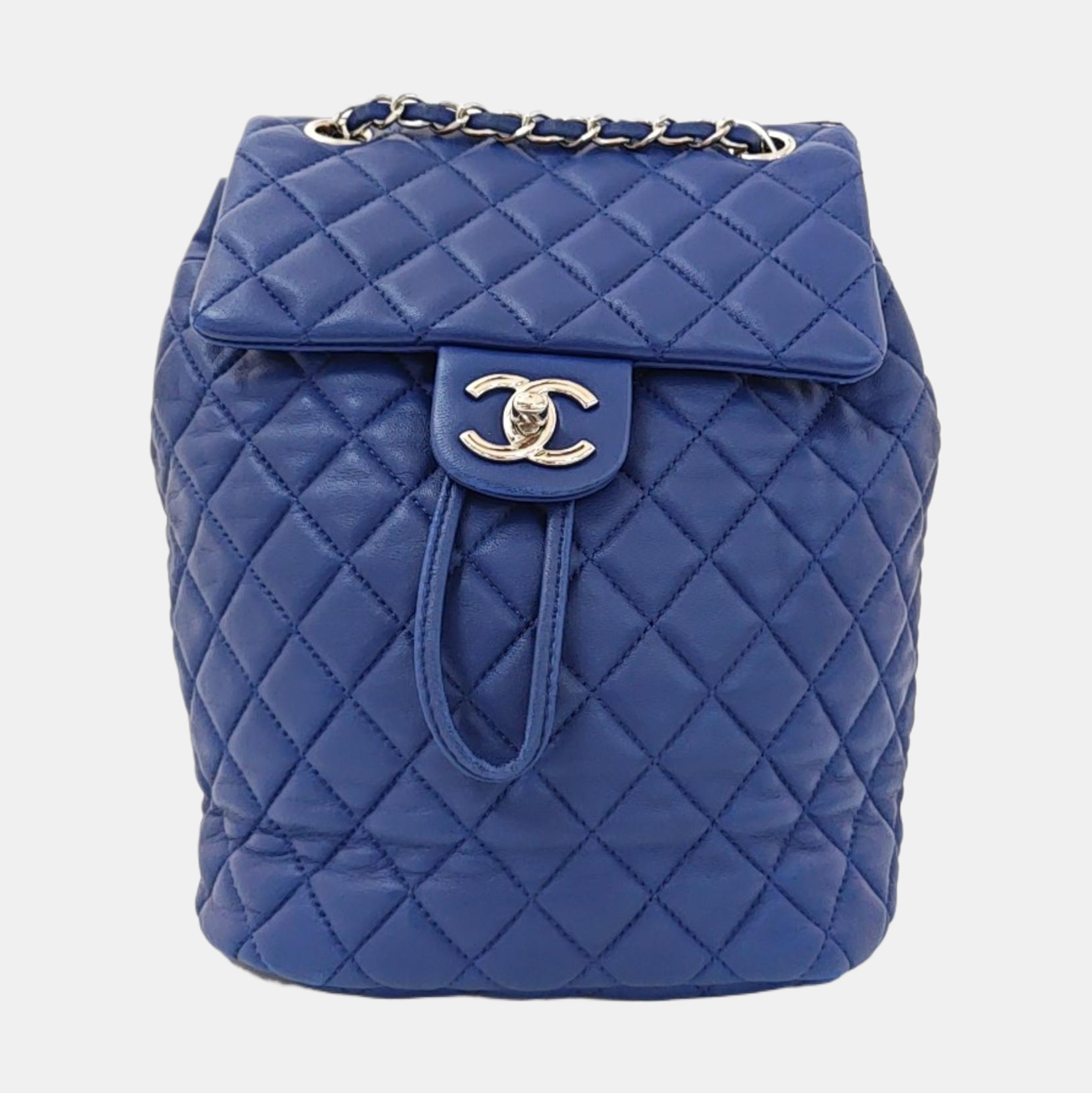 URBAN SPIRIT Small Quilted Lambskin Blue