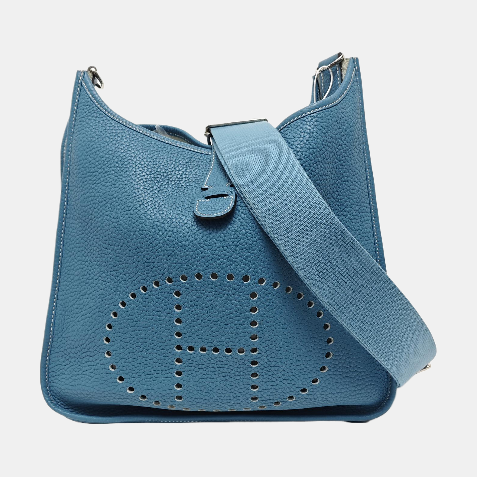 Evelyne GM Clemence Azul